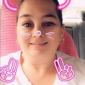 Meet your Posher, Alison